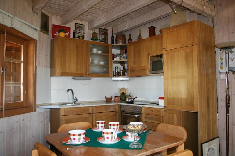 Mezesfeszer Apartman Apartment Cserkut Phòng bức ảnh